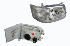 TOYOTA HIACE TRH/KDH HEADLIGHT RIGHT HAND SIDE