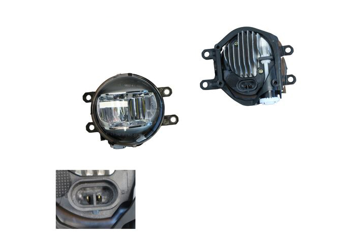 TOYOTA LANDCRUISER VDJ200 URJ202 FOG LIGHT LEFT HAND SIDE