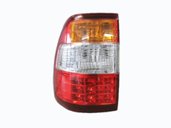 TOYOTA LANDCRUISER 100 SERIES TAIL LIGHT LEFT HAND SIDE OUTER