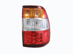 TOYOTA LANDCRUISER 100 SERIES TAIL LIGHT RIGHT HAND SIDE OUTER
